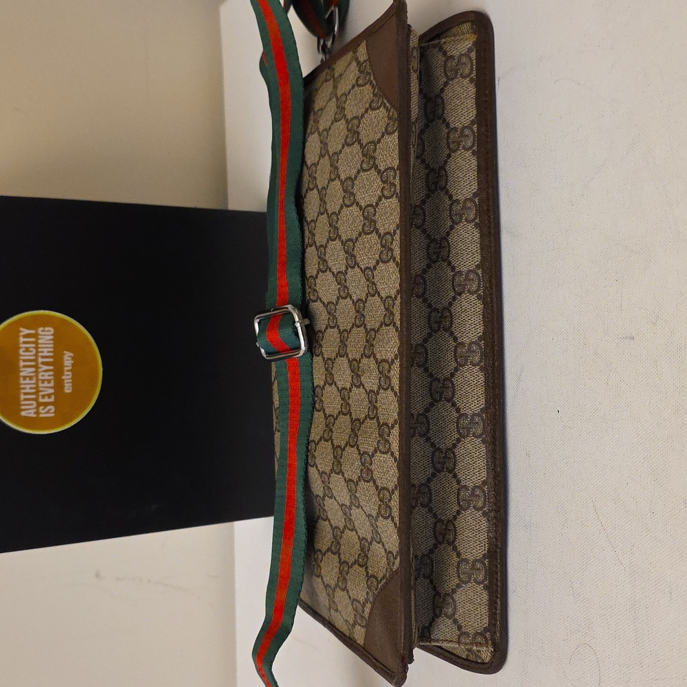 Gucci GG Supreme Zip Bag Clutch Pouch Crossbody Strap Vintage - Picture 9 of 16